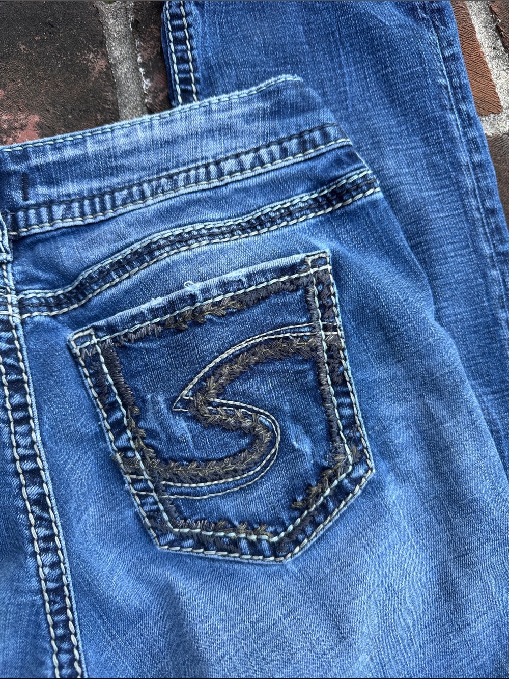 Silver Suki straight blue jeans size 28 - Picture 2 of 6